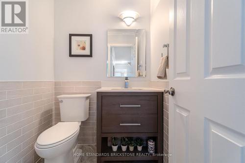 4538 Penhallow Road, Mississauga, ON - Indoor Photo Showing Bathroom