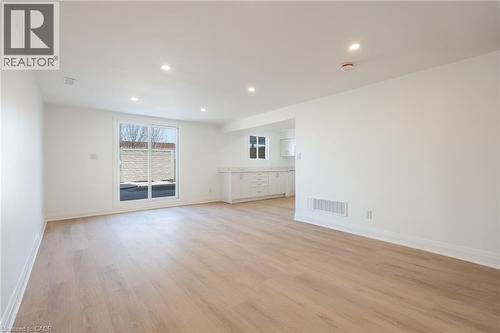 64 Brookstream Court, Hamilton, ON - Indoor