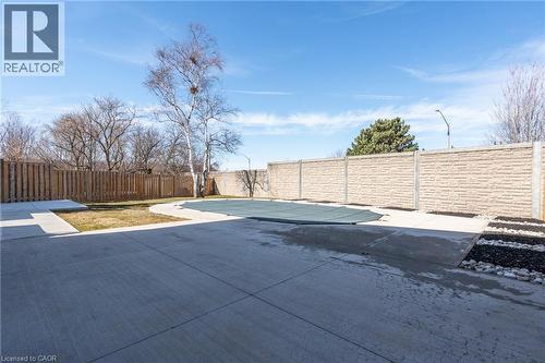 64 Brookstream Court, Hamilton, ON - Outdoor