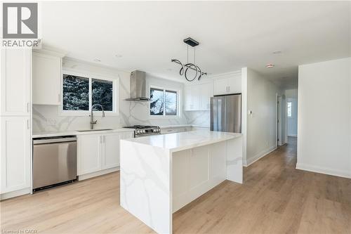 64 Brookstream Court, Hamilton, ON - Indoor Photo Showing Kitchen With Upgraded Kitchen