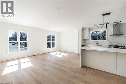 64 Brookstream Court, Hamilton, ON - Indoor