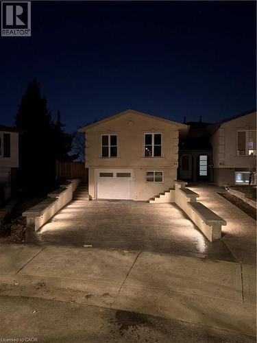 64 Brookstream Court, Hamilton, ON - Outdoor