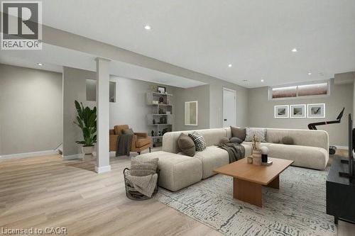 104 Ralgreen Crescent, Kitchener, ON - Indoor Photo Showing Living Room