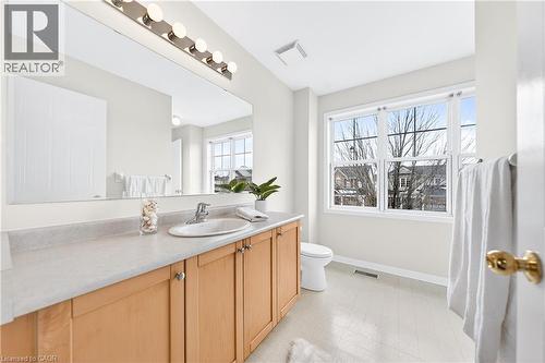 20 Longspur Way, Cambridge, ON - Indoor Photo Showing Bathroom