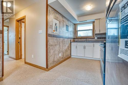 59 North Street N, Goderich (Goderich (Town)), ON - Indoor