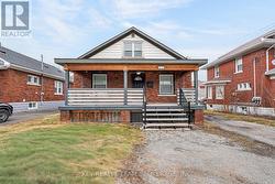 5169 BRIDGE STREET  Niagara Falls (Downtown), ON L2E 2T2