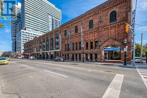 210 - 158 Front Street E, Toronto, ON - Outdoor