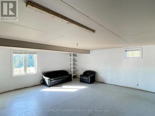 3668 Harmony Road N, Oshawa, ON - Indoor