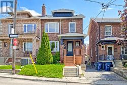161 SELLERS AVENUE Toronto, ON M6E 3V1