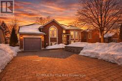 437 RAMBLEWOOD DRIVE  Wasaga Beach, ON L9Z 1P3