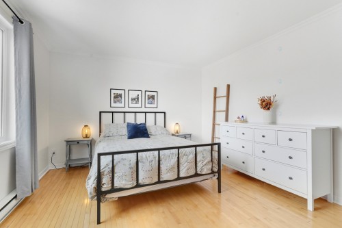 Chambre à coucher - 306 Rue Jean-Dubuc, Saint-Eustache, QC - Indoor Photo Showing Bedroom