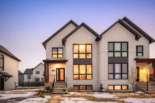 2-138 Rue de Saguenay  Bromont, QC J2L 2E4