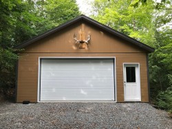 Garage - 