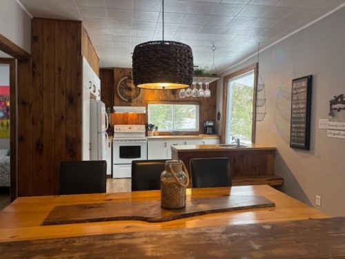 Cuisine - 2458 Ch. Des Aubépines, La Conception, QC - Indoor