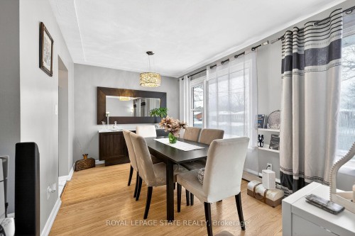 624 Upper Ottawa Street, Hamilton, ON - Indoor Photo Showing Dining Room
