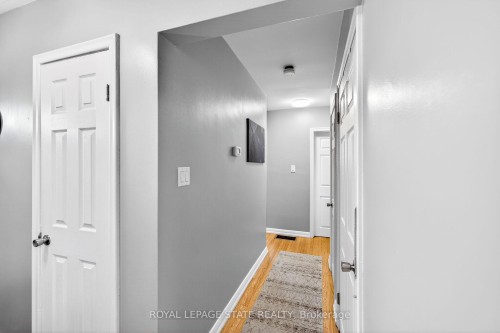 624 Upper Ottawa Street, Hamilton, ON - Indoor Photo Showing Other Room