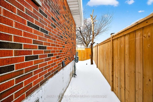 624 Upper Ottawa Street, Hamilton, ON -  Photo Showing Other Room