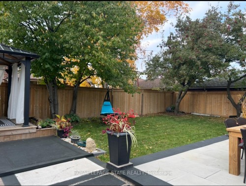 624 Upper Ottawa Street, Hamilton, ON - Outdoor With Backyard