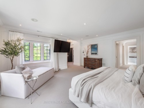 64 Old Forest Hill Road, Toronto, ON - Indoor Photo Showing Bedroom