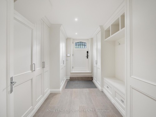 64 Old Forest Hill Road, Toronto, ON - Indoor Photo Showing Other Room