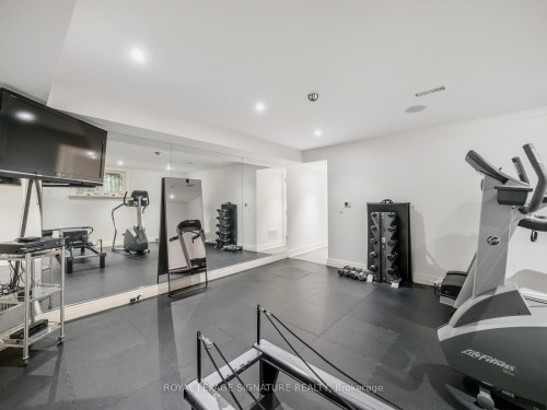 64 Old Forest Hill Road, Toronto, ON - Indoor Photo Showing Gym Room