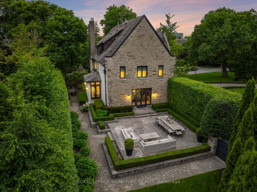 64 Old Forest Hill Road, Toronto, ON - Outdoor