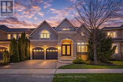 247 BEECHTREE CRESCENT  Oakville (Br Bronte), ON L6L 0A5