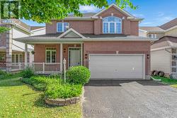409 BEATRICE DRIVE  Ottawa, ON K2J 4W9