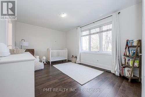 955 Eighth Street, Mississauga, ON - Indoor