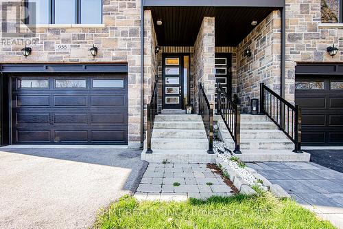 955 Eighth Street, Mississauga, ON - Outdoor With Facade