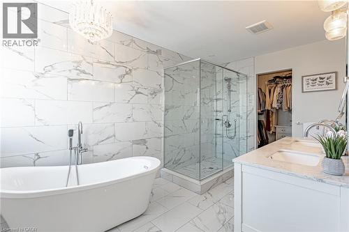 1989 Quarrier Road, London, ON - Indoor Photo Showing Bathroom