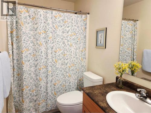452 Forest Crowne Rise, Kimberley, BC - Indoor Photo Showing Bathroom