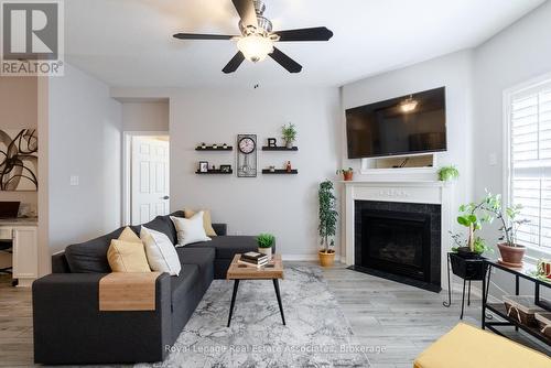 4680 Mcleod Road, Burlington, ON - Indoor Photo Showing Living Room With Fireplace