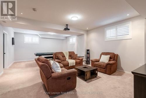 4680 Mcleod Road, Burlington, ON - Indoor Photo Showing Basement