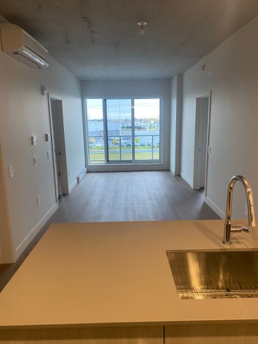 Vue d'ensemble - 312-3000 Boul. Thimens, Montréal (Saint-Laurent), QC - Indoor Photo Showing Other Room