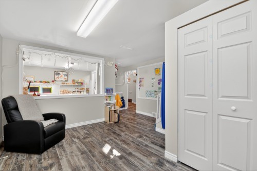 Sous-sol - 71 45E Avenue, Saint-Eustache, QC - Indoor Photo Showing Other Room