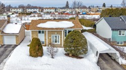 2118 Rue de Murcie  Laval (Vimont), QC H7M 3V3