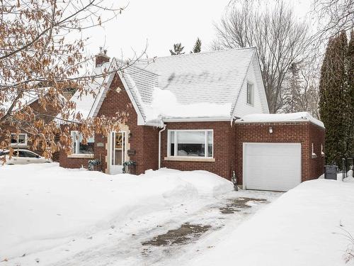 1729 McGregor Avenue  Thunder Bay, ON P7E 5E9