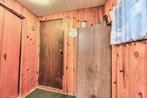 Hall d'entrée/Vestibule - 3255 Route 327, Harrington, QC - Indoor Photo Showing Other Room