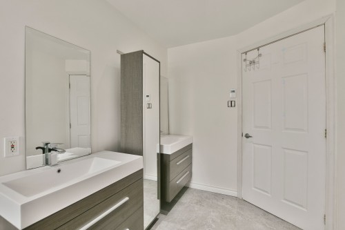 Salle de bains - 1811 Ch. Beaudoin, L'Assomption, QC - Indoor