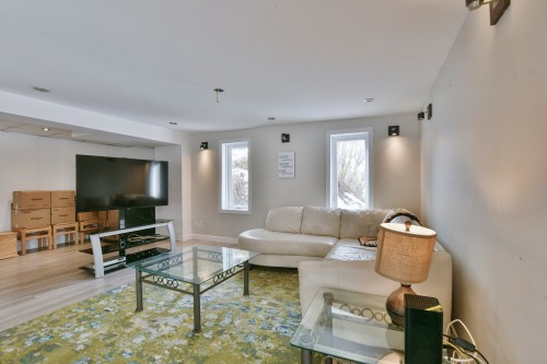 Salon - 1811 Ch. Beaudoin, L'Assomption, QC - Indoor Photo Showing Living Room