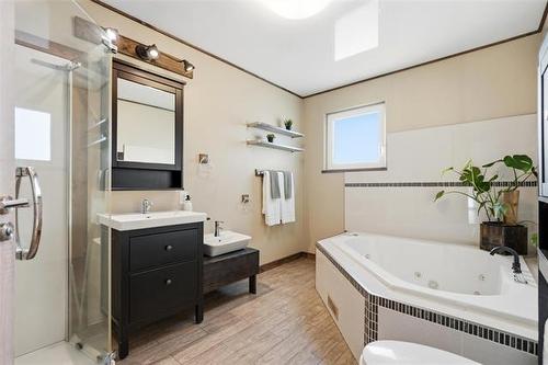 166 David'S Bay, Mitchell, MB 