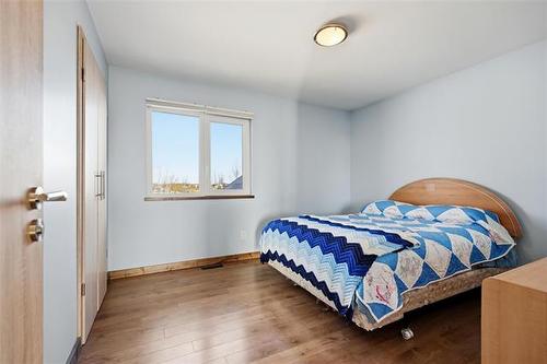 166 David'S Bay, Mitchell, MB 