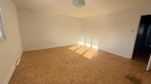Chambre à coucher principale - 89 Prince Street, Beaconsfield, QC - Indoor Photo Showing Other Room