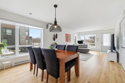 Salle à manger - 4129 Rue Bernard-Hubert, Longueuil (Saint-Hubert), QC - Indoor