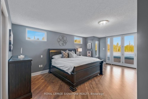 5359 Eighth Line, Erin, ON - Indoor Photo Showing Bedroom