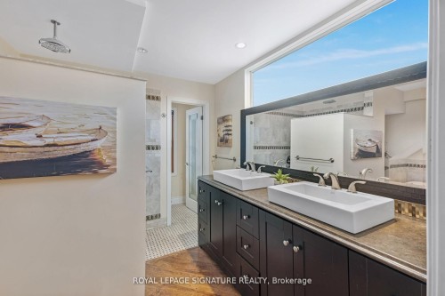 5359 Eighth Line, Erin, ON - Indoor Photo Showing Bathroom