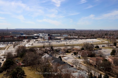 1607-1359 White Oaks Boulevard, Oakville, ON - Outdoor With View