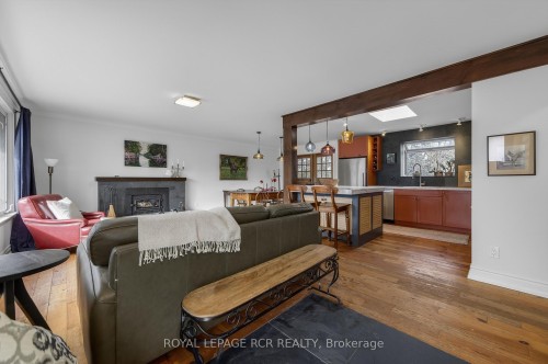 22 Rice Drive, King, ON - Indoor Photo Showing Living Room With Fireplace