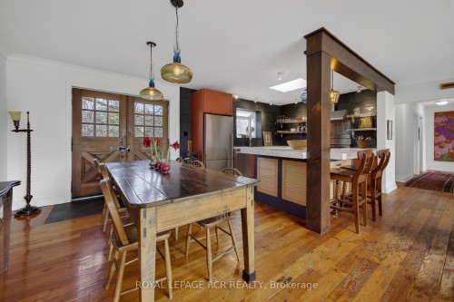 22 Rice Drive, King, ON - Indoor Photo Showing Dining Room